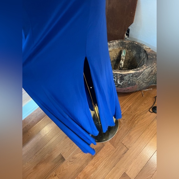 FAVIANA,Royal Blue Beaded Halter Cutout Evening Open-Back Formal Dress Size 6 - Picture 4 of 10